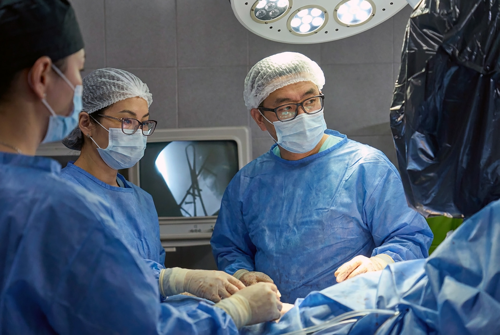 Video-Assisted Thoracoscopic Surgery thymectomy