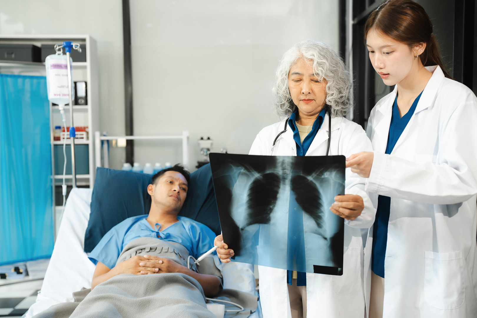 how curable is stage 1 lung cancer