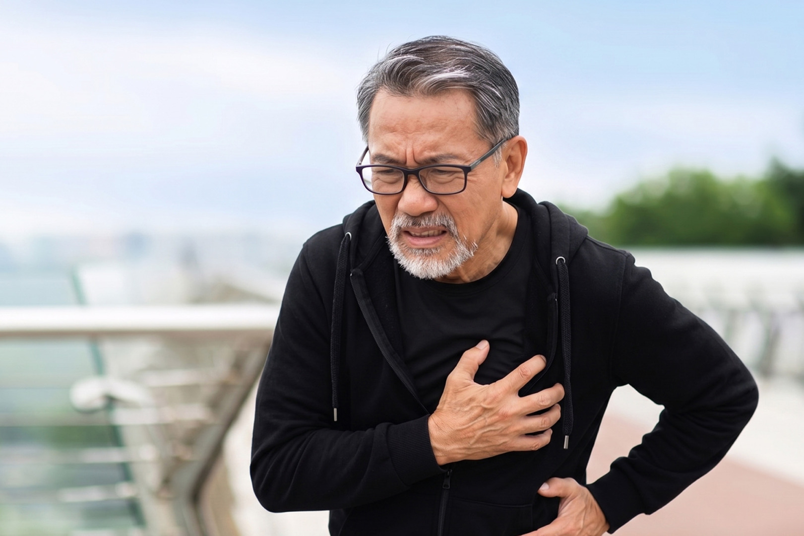 malignant pleural effusion symptoms