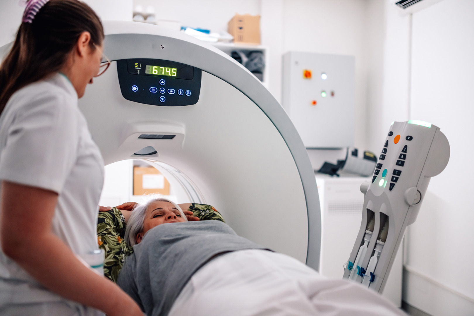 thymoma causes